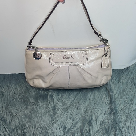 Coach Handbags - Coach Leather Wristlet